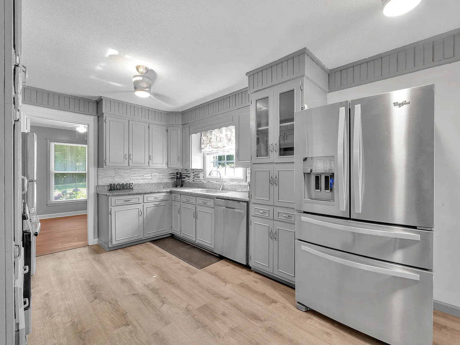 Marlwood Cir, Charlotte — Photo 4
