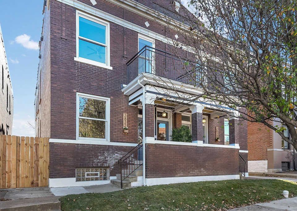 1st image of 3832 Fairview Ave