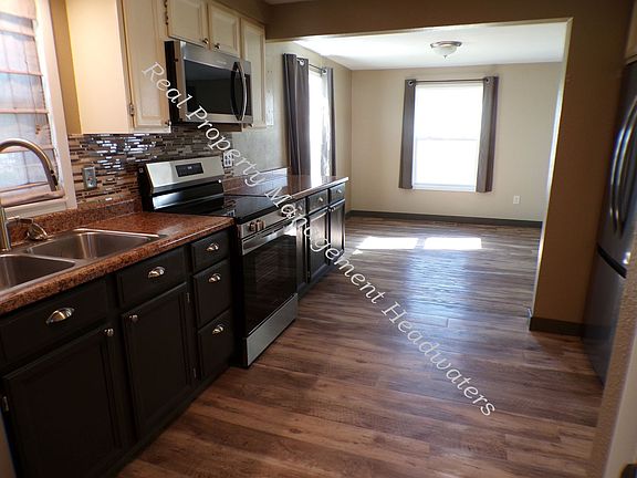 4th image of 2331 National Ave