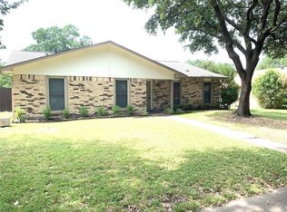 956 Overdowns Dr, Plano, TX 75023