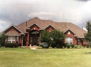 4913 Polo Ln, Mustang, OK 73064