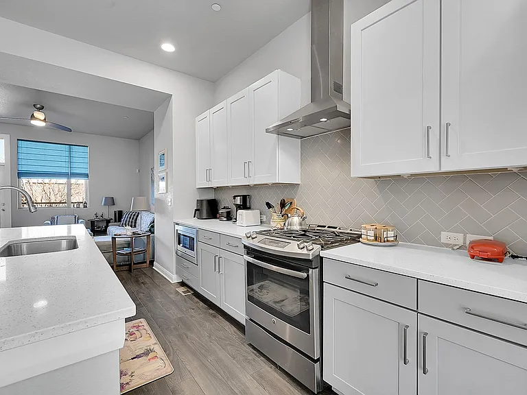 7080 W Alaska Dr — Photo 10