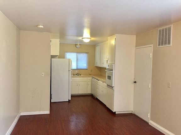 3rd image of 1223 W McKinley Ave APT 1