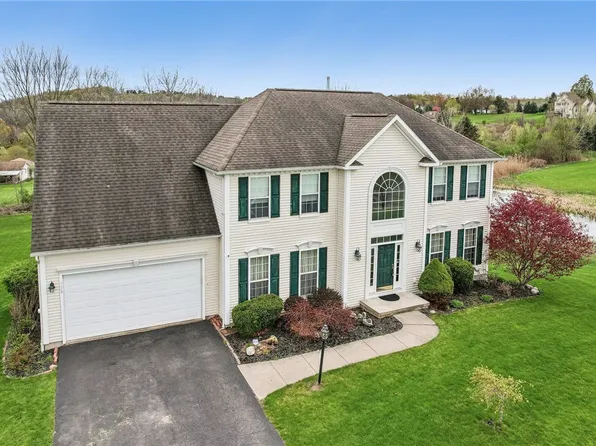 5073 W Ridge Run, Canandaigua, NY 14424