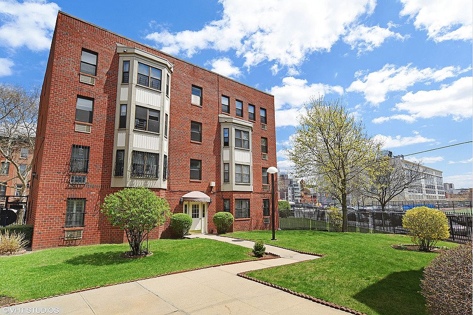1st image of 442 Clermont Ave