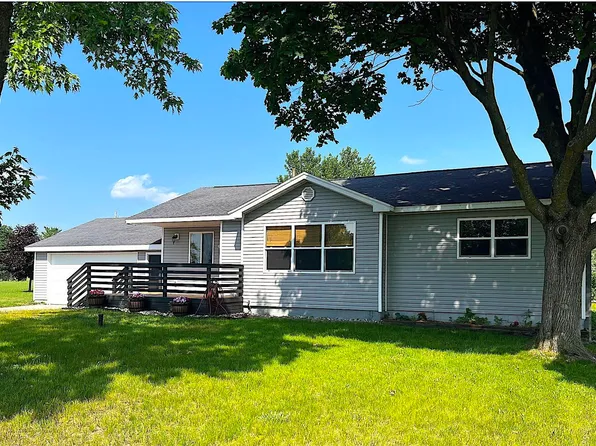 838 Meadow Dr, Traverse City, MI 49685