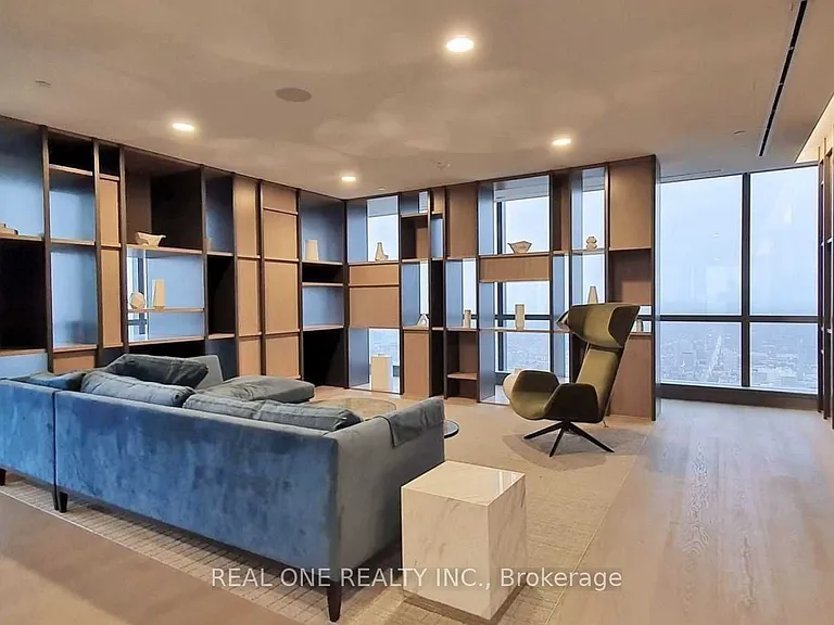 7 Grenville St #3009 — Photo 26
