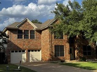 8011 Doe Meadow Dr, Austin, TX 78749