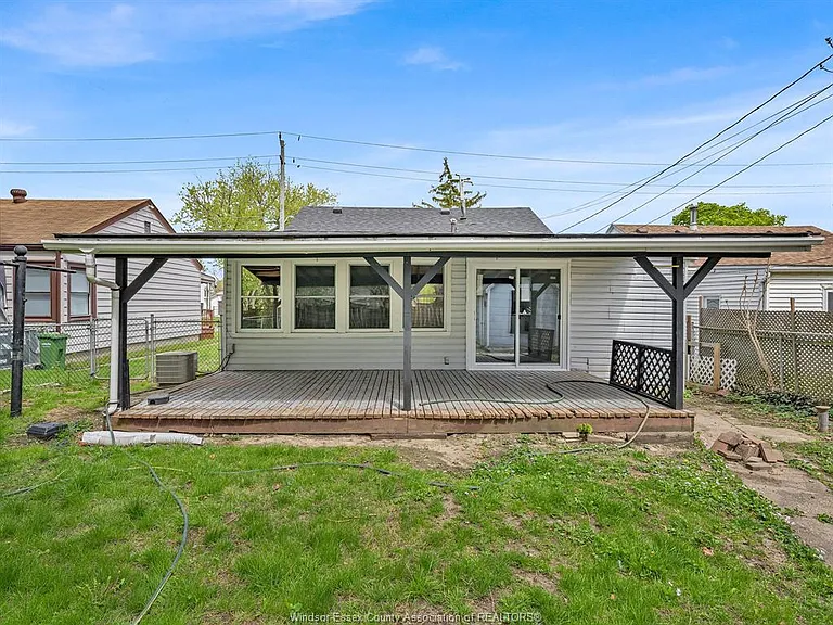1183 Felix Ave — Photo 29