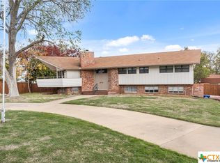 605 Cedar Dr, Copperas Cove, TX 76522