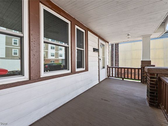 3rd image of 1611 W 116th St