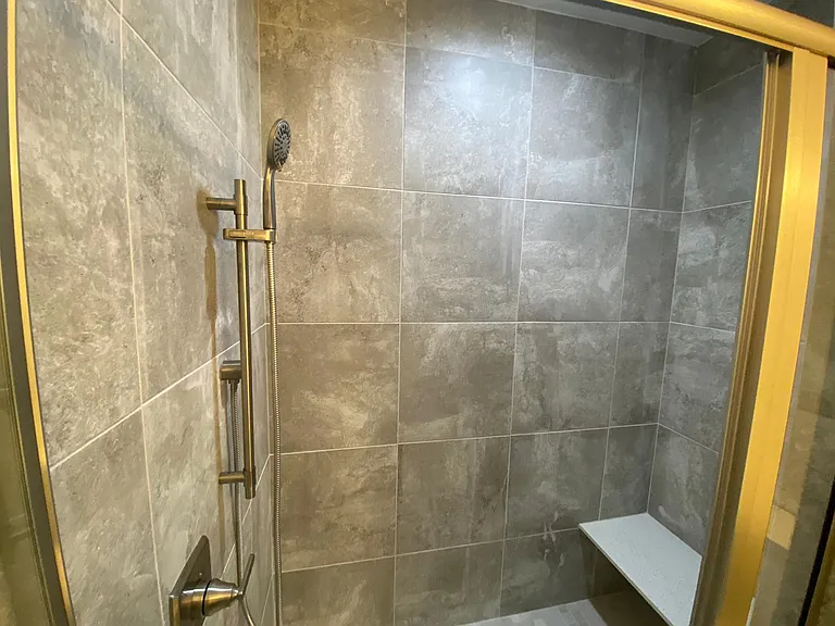22241 Michigan Ave — Photo 37