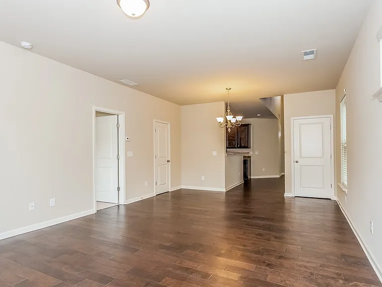 147 Seabreeze Ct — Photo 9