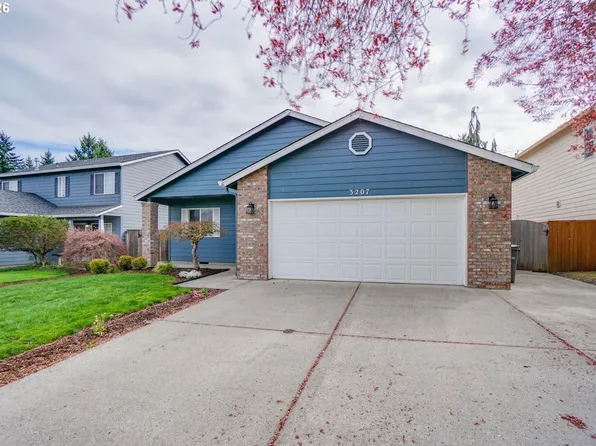 3207 NE 171st Ave, Vancouver, WA 98682