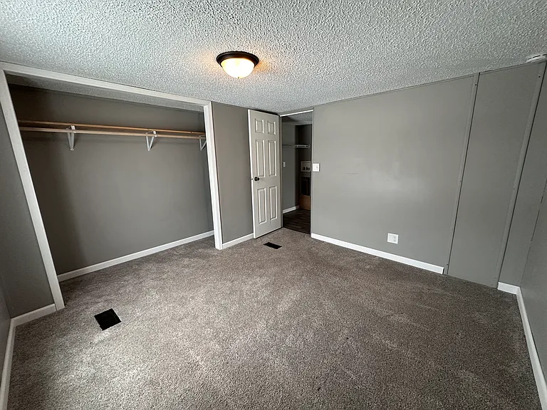 55 E Riling St #110 — Photo 9