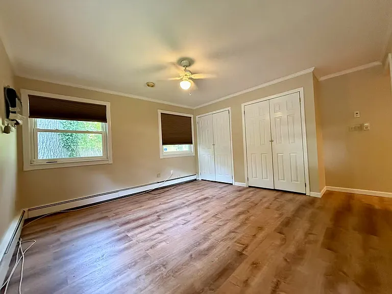 90 University Heights Dr — Photo 11