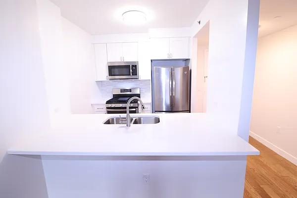 Rented by A&E Real Estate Management | media 9