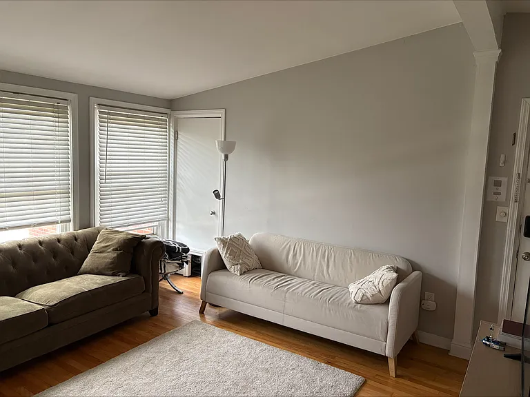 735 N Stephenson Hwy #209 — Photo 3