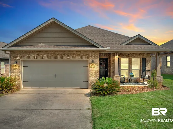 7713 Kari Ln, Daphne, AL 36526