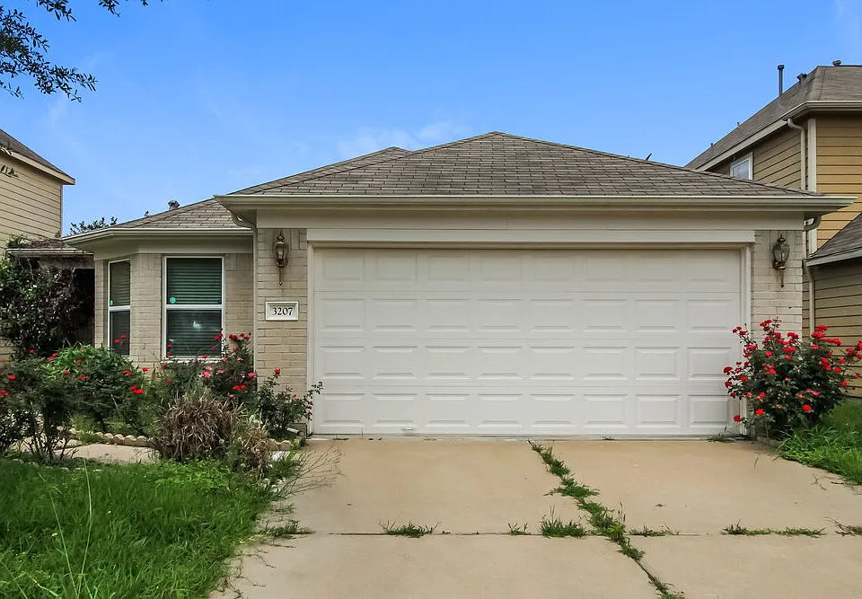 3207 Apple Dale Dr