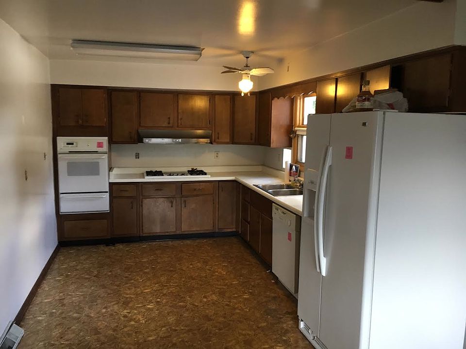 2nd image of 1245 170th St