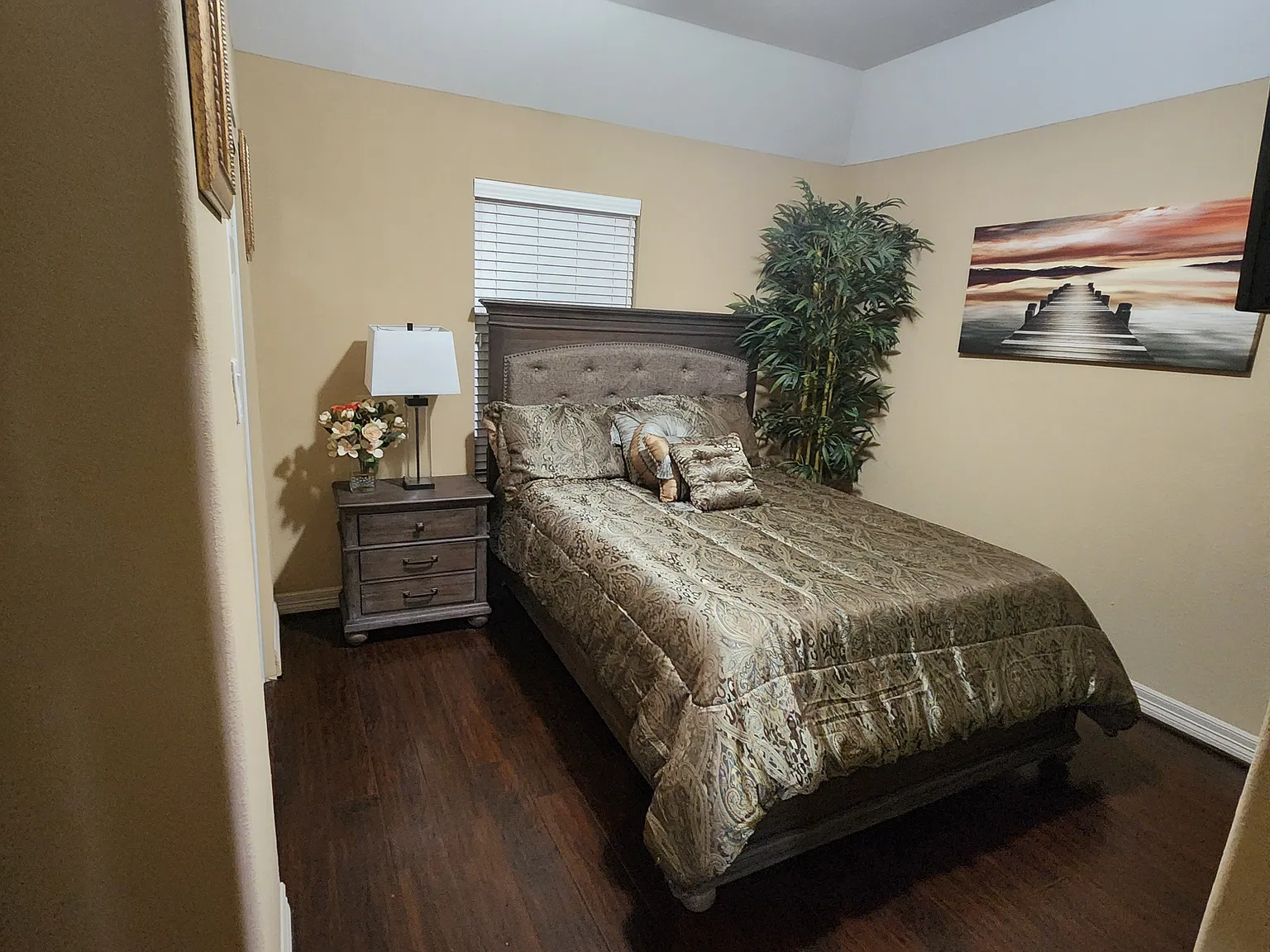 21319 S Kings Mill Ln — Photo 2