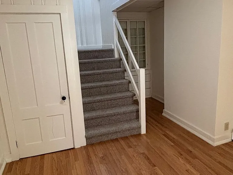113 Lyme Rd — Photo 23