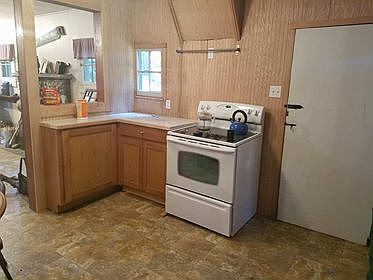 2nd image of 41090 Us Highway 12