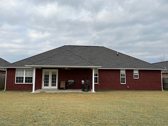2nd image of 1406 Sweetgum Pl
