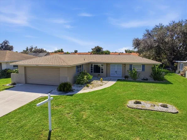 832 S GONDOLA DRIVE, VENICE, FL 34293