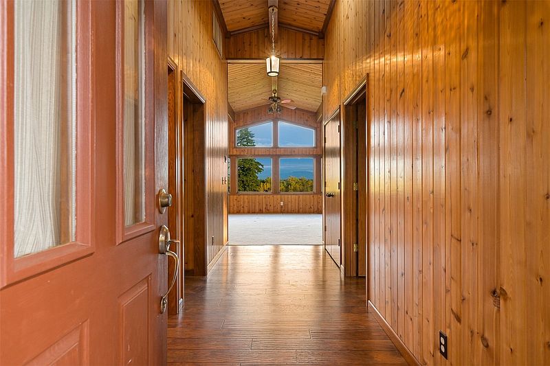 3rd image of 9385 Stein Road