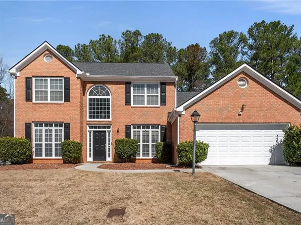 3876 Elm Trace Ct, Loganville, GA 30052