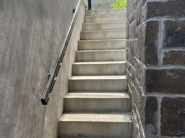 143 Botelho Cir — Photo 1