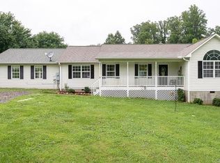 9 Shallow Branch Rd, Leicester, NC 28748