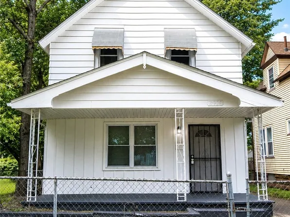 7410 Neville Ave, Cleveland, OH 44102