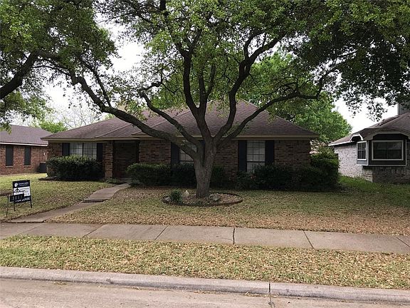 2nd image of 3617 Remington Dr