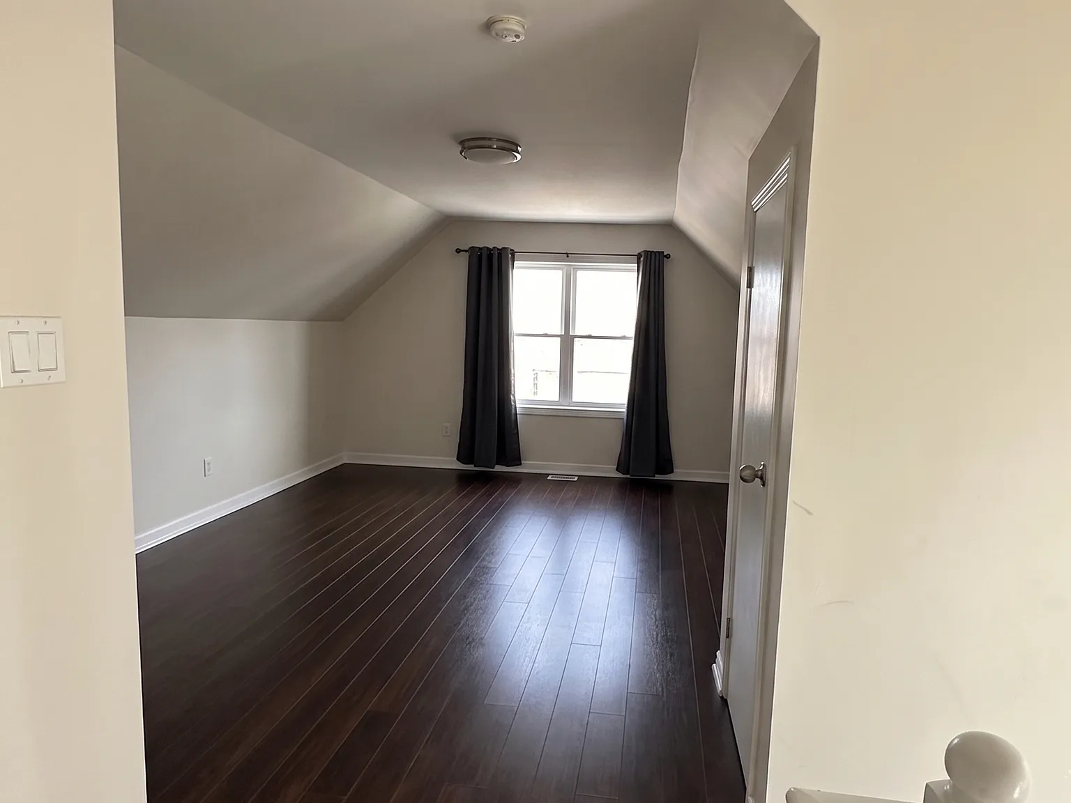 1 bed, 550 sqft, $1,325 — Photo 4