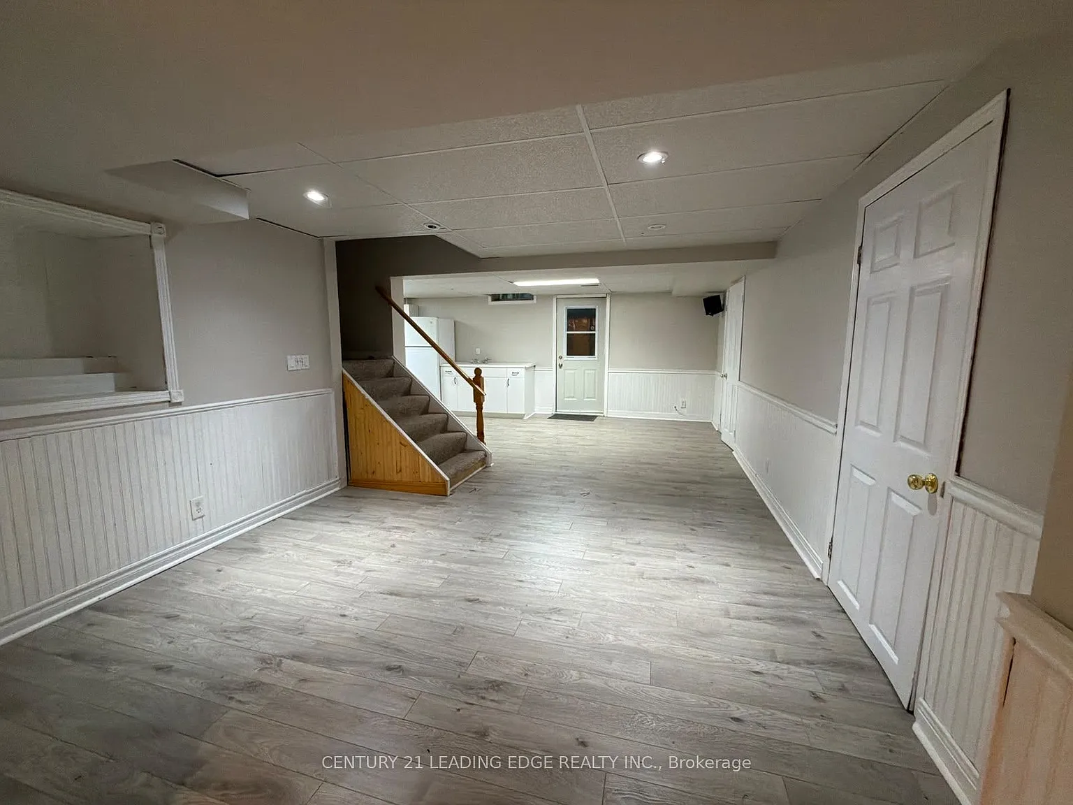 2 bed, $1,600 — Photo 3