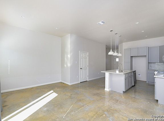 5th image of 1002 MORNINGSIDE DR #2
