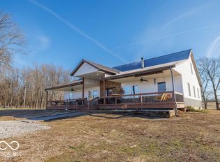 14154 Defore Rd, Coal City, IN 47427