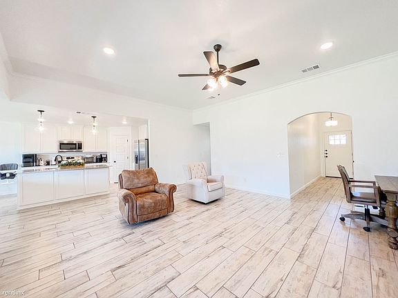 4th image of 2715 Torino Reale Ave