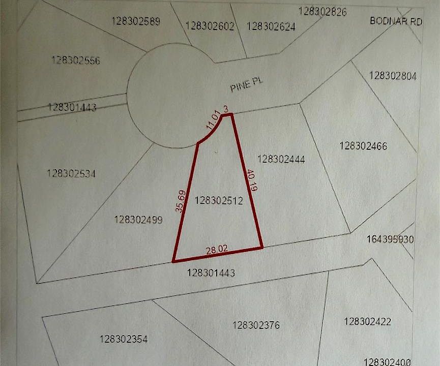 2nd image of 606 pine PLACE