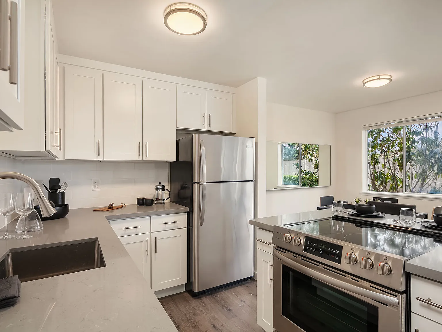 Northview Terrace — Photo 3