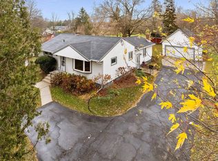 4023 Menasha Ave, Manitowoc, WI 54220
