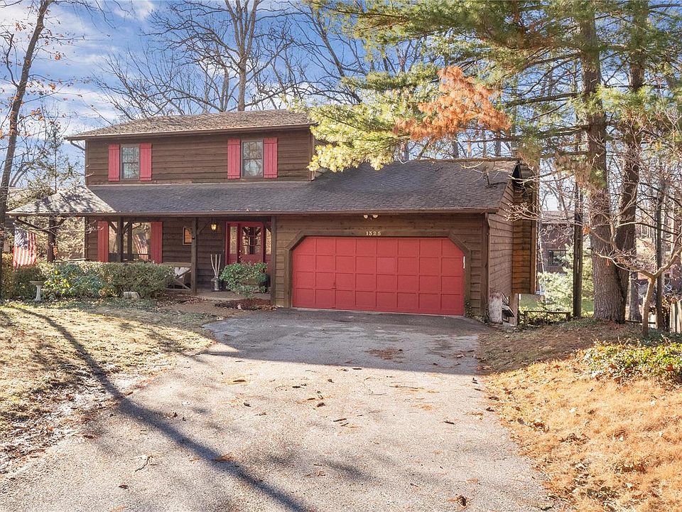 1st image of 1325 Woodland Oaks Dr
