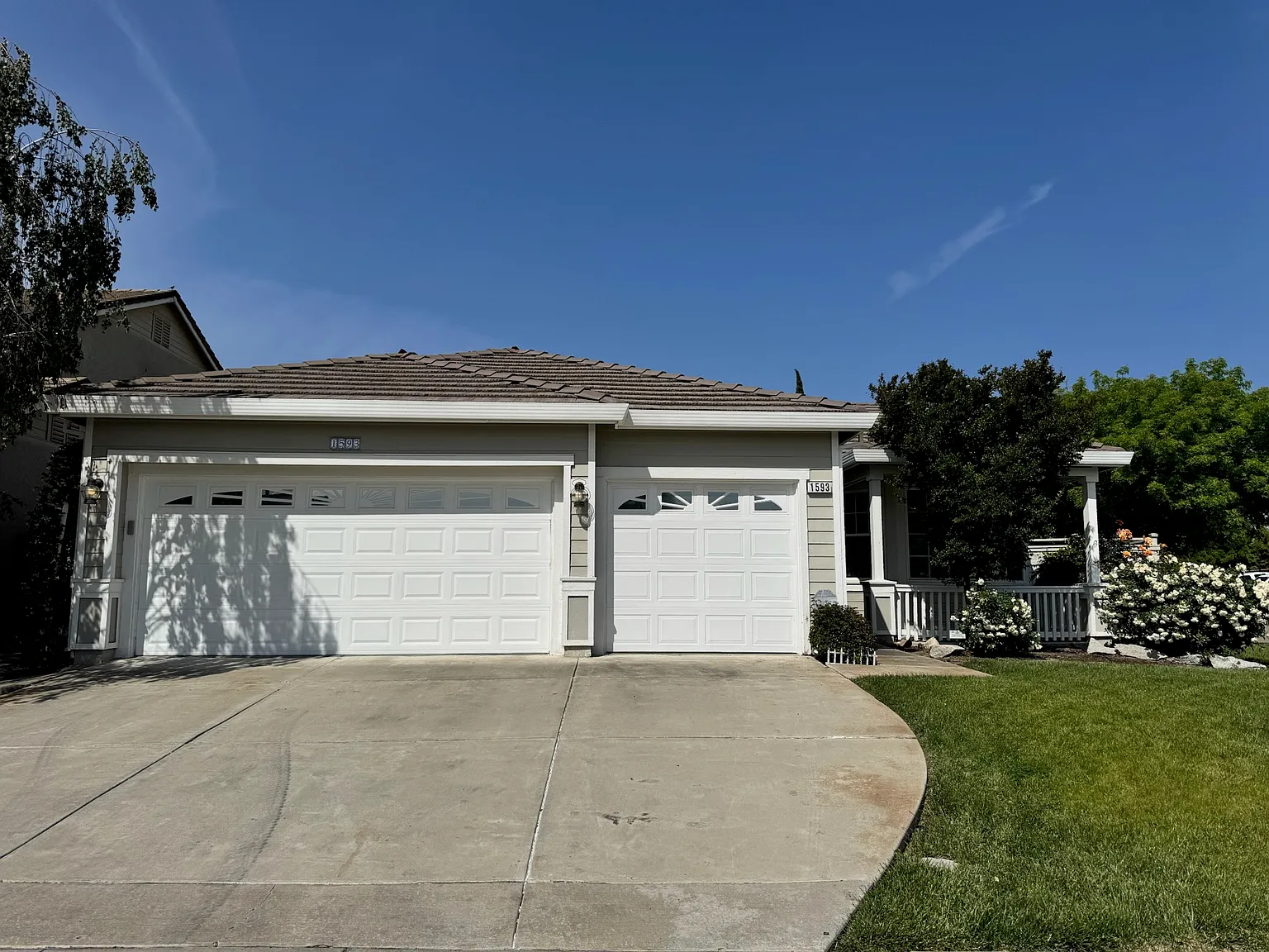 4 bed, 1850 sqft, $3,195 — Photo 1