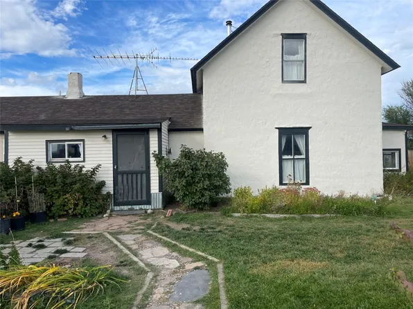 403 3rd Ave SW, White Sulphur Springs, MT 59645