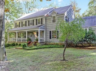 20 Westminster Dr, Colts Neck, NJ