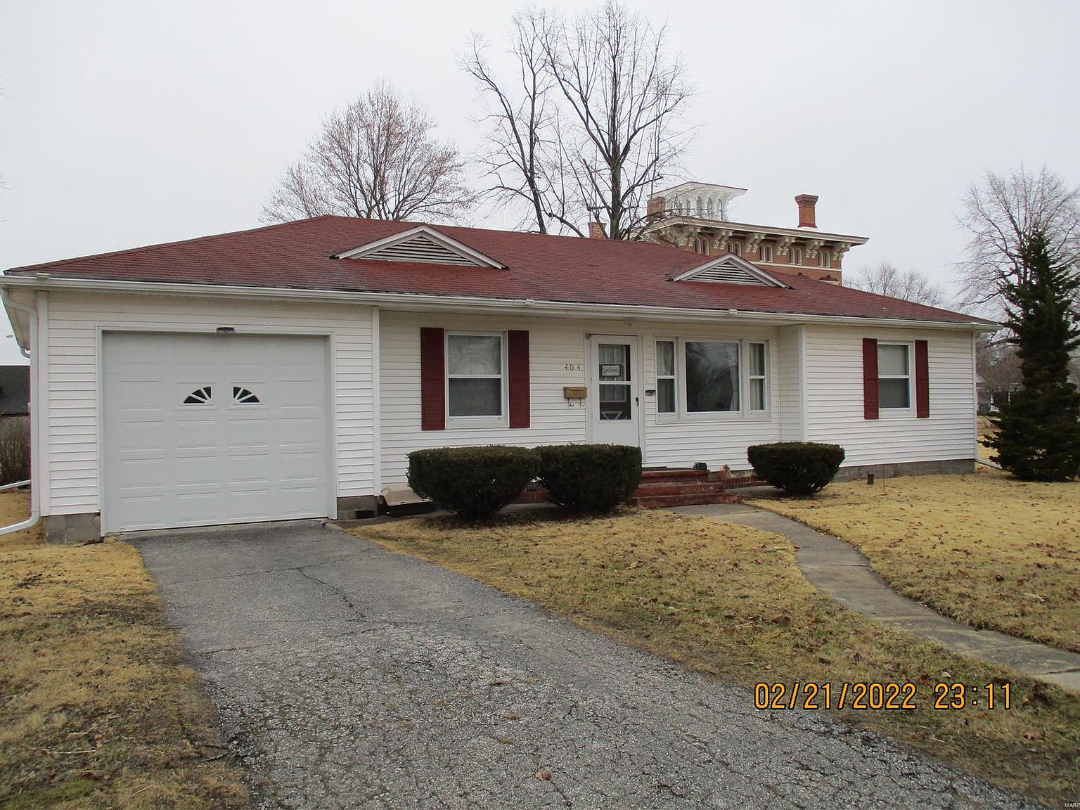 404 W College Ave, Shelbina, MO 63468 Zillow