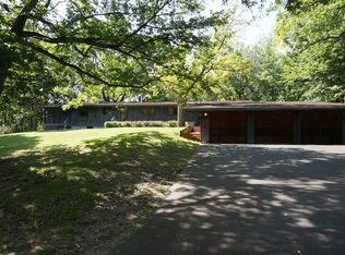 100 Norman Ridge Dr, Bloomington, MN 55437